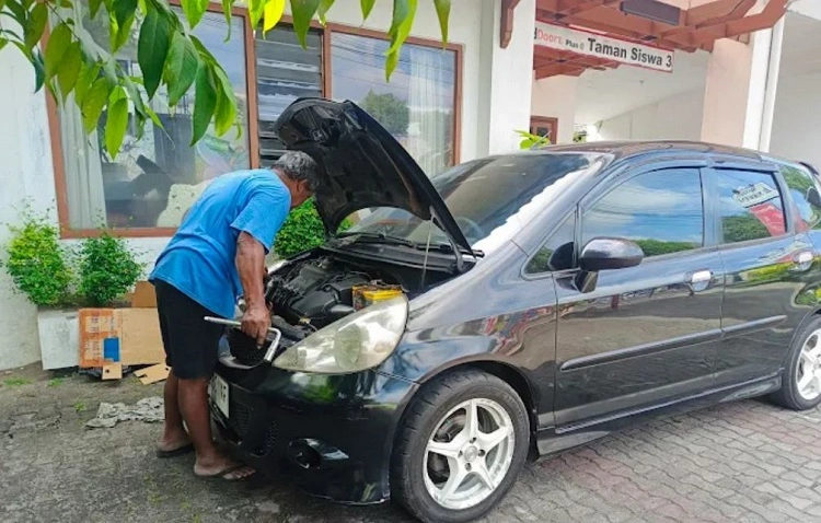 Bengkel panggilan Mbah Heru, Sumber: ulasan google