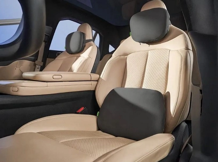 Aksesoris interior mobil mendukung kenyamanan berkendara, Sumber: marketeers.com