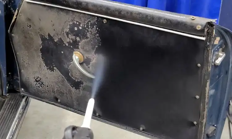Cara dry ice blasting, Sumber: youtube.com